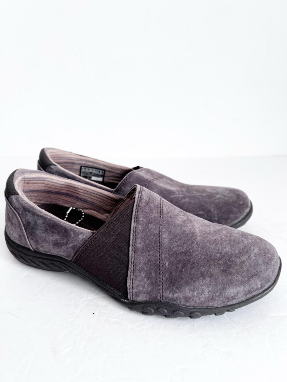 Skechers Women's Brown Memory Foam Suede Slip-On Loafers